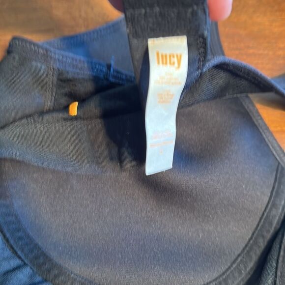 Lucy sports bra L (4150) - Picture 6 of 6